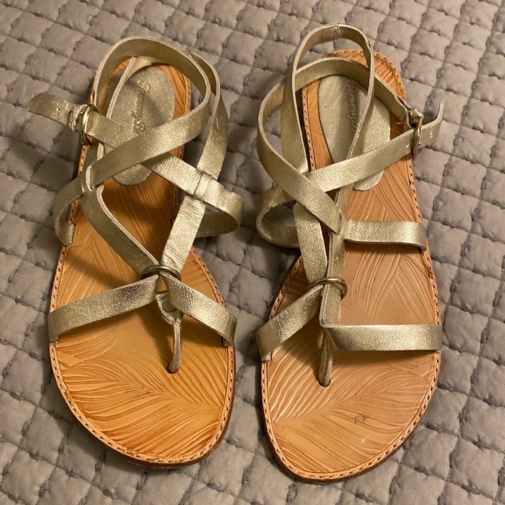 Tommy Bahama leather gladiator flat size 8.5